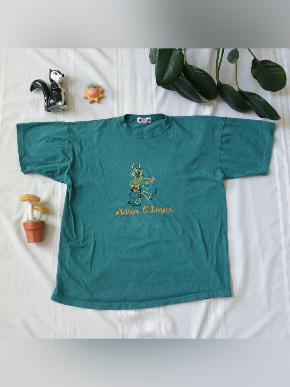 Single stitch vintage embroidered leprechaun shirt